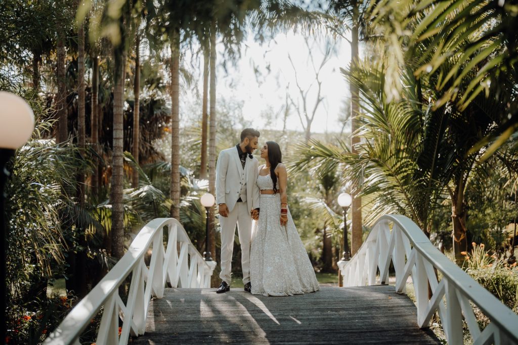 Garden Wedding Décor: Creating a Magical Atmosphere